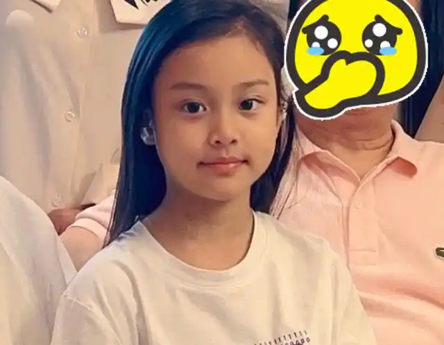 李小璐母女给外婆过生日,璐妈越发有气质,星二代小甜馨变美了