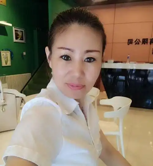 42岁离异女征婚照片(id:96928519)_辽宁沈阳征婚交友_珍爱网