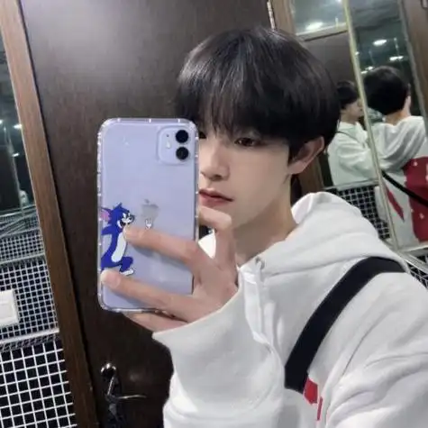 非主流帅酷潮酷男生头像,一个坚强的男人