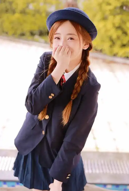 双马尾学生制服美女诱人美女写真高清图片