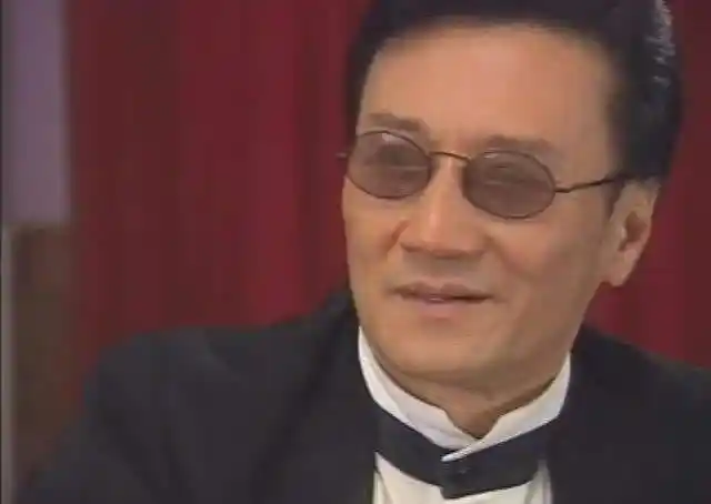 龙四(其他人物相关)是一九九六年由亚洲电视拍摄的电视剧《千王之王重