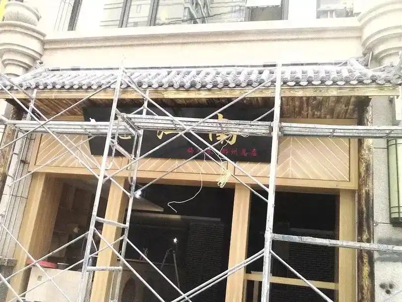 河北防腐木景区门头有什么优势. 门楼制作采用防腐木材,不仅 - 抖音