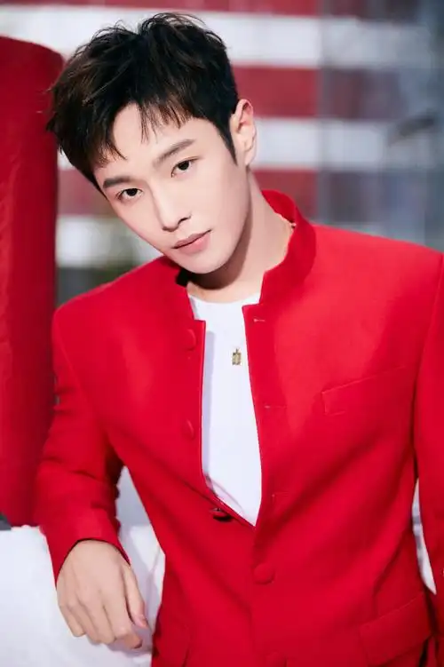 李汶翰0722official