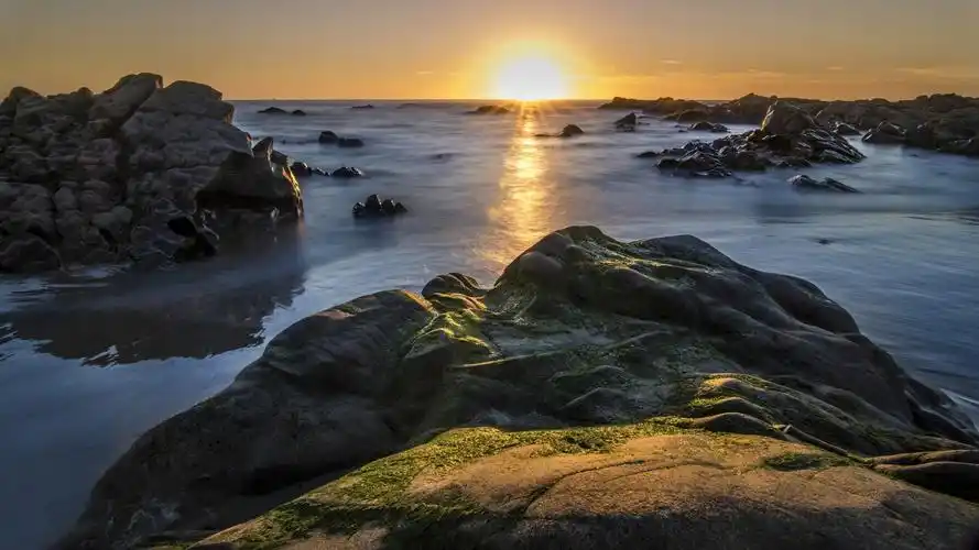 火如荼"投稿分享  上一张 下一张 简介 壮丽自然风光美景图片桌面壁纸