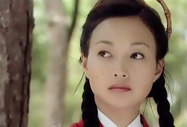 还记得绝代双骄里的小辣椒吗她还是公认的最美郭襄