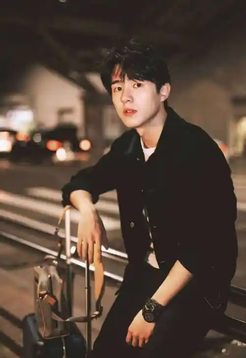 刘昊然工作室发奖品被粉丝拒绝