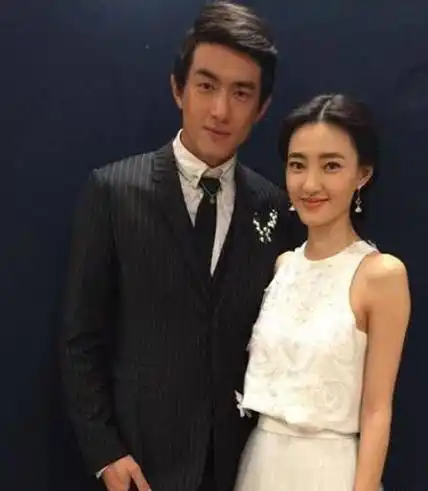 他曾是王丽坤最爱的男人,在一起8年跟别人闪婚,如今过成这模样_乔振宇
