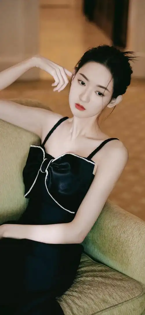 有么有美女壁纸全屏? - 知乎