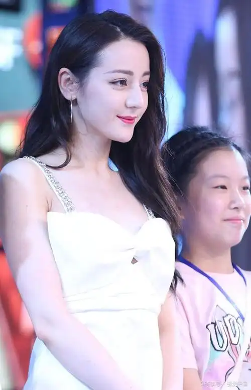 迪丽热巴和古力娜扎哪个是你的女神