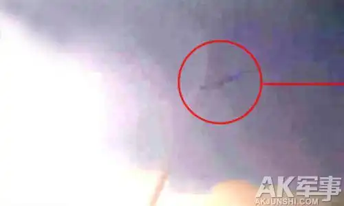 中秋前四川惊现"真龙"奔月!