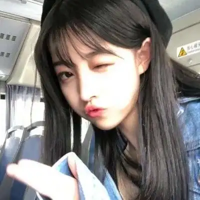 治愈系女生笑容头像