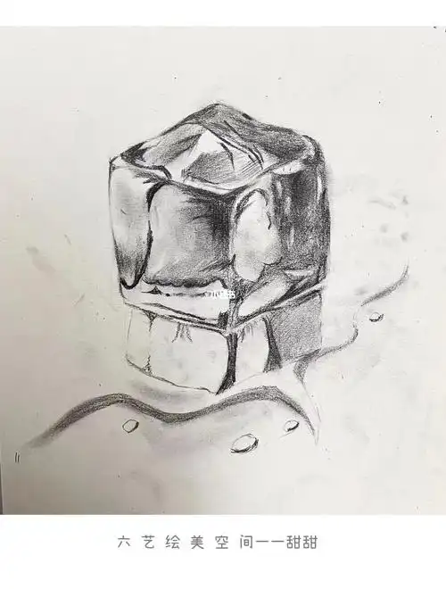 冰块,豆腐,魔方,木块……,这些物体有硬的软的,光滑的粗糙的,透明的有