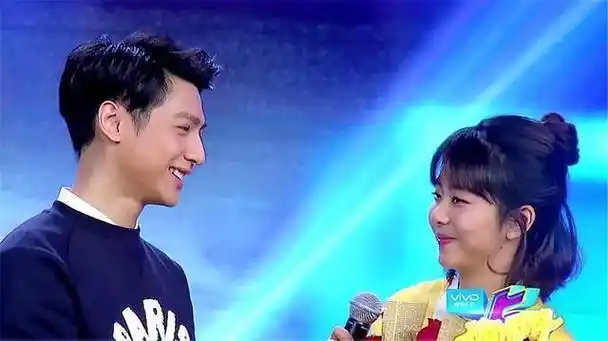 当年以为谭松韵会和他在一起