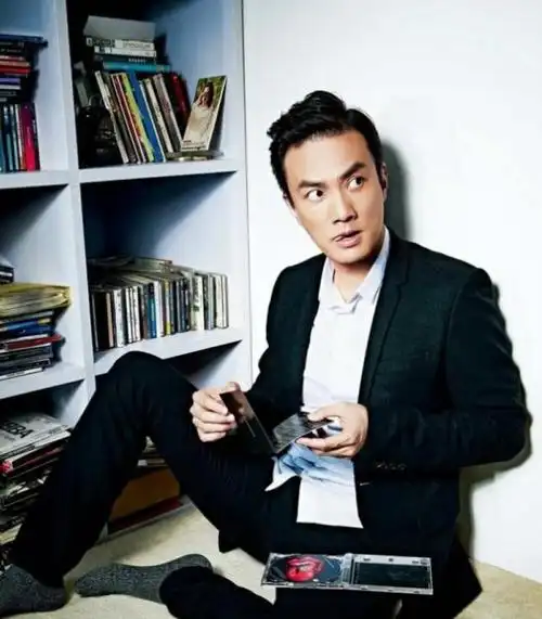 李泉图片大全_李泉个人资料简介_家庭背景-明星库