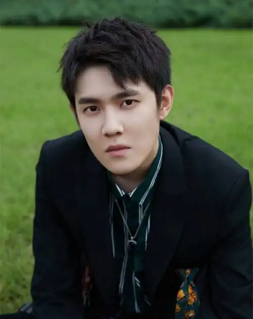 颜值演技双在线专访虞祎杰:希望被大家认可|娱乐记者|国民老公|演员