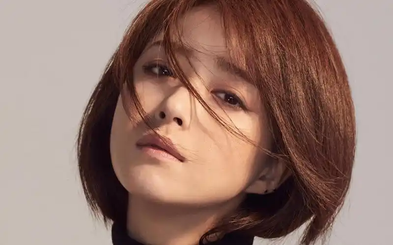 蒋欣魅力写真大片桌面壁纸