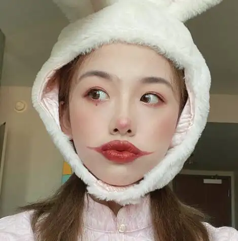 王清媛怎么那么有钱 网红阿沁家境遭扒父母都很支持自己创业