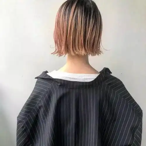 短发背影图片女生真实,短发图片-第2图,发型图片