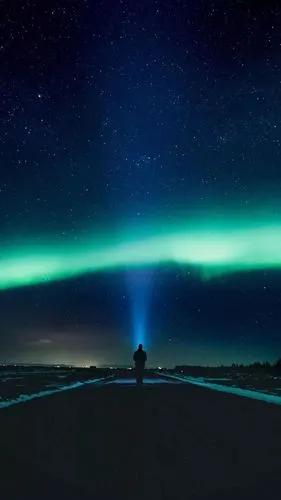 4 跟贴 x 用微信扫描二维码 分享至好友和朋友圈   背影 图片源自