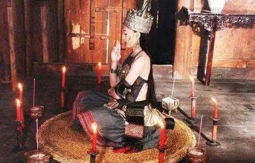 湘西三邪之一与神灵恋爱的落洞花女