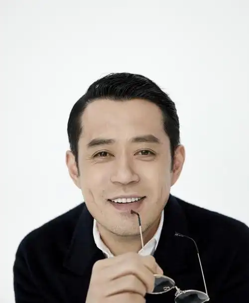 视觉盛宴31位山东男明星个个英气逼人堪称内娱猛男天团