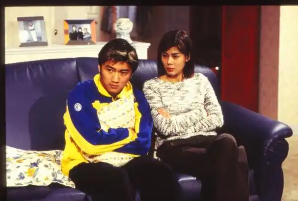 p>《挞出爱火花》是 a target="_blank" href="/item/香港电视广播