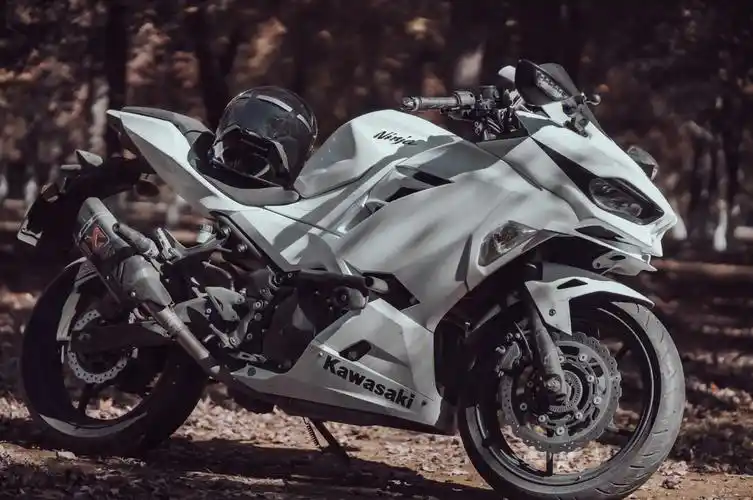 川崎ninja400摄影