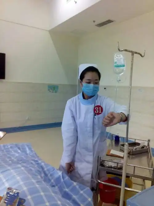 新人秀——密闭式静脉输液技术操作大赛