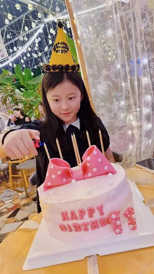 我的小女孩11岁啦! 一岁一礼,一寸欢喜. 愿 - 抖音