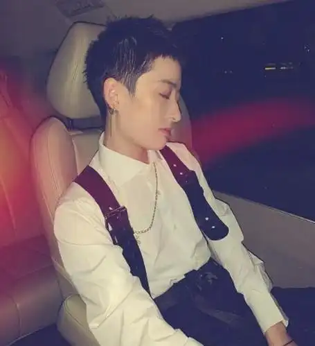 曾轶可走到今天,该怪谁呢?