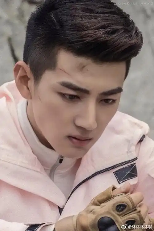 还是喜欢刘昱晗的解雨臣 来自林沐林沐啊 - 微博