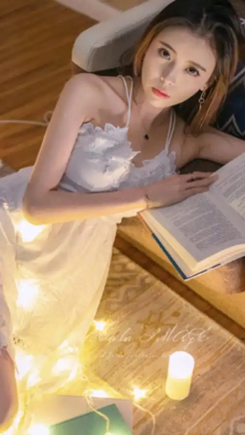 美女私房艺术照