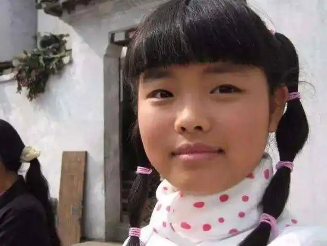 bob体育发布时间:2022-07-12 19:3861"她虽然只有13岁,却有着30岁