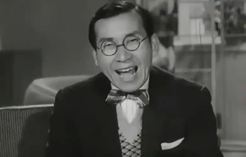 香港资深艺人俞明迎100岁生日定期体检无大病一家四世同堂