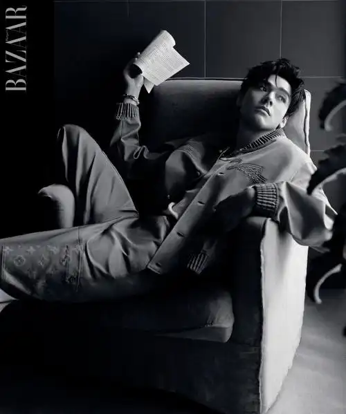 时尚芭莎五月刊封面##龚俊春日幻想芭莎大片