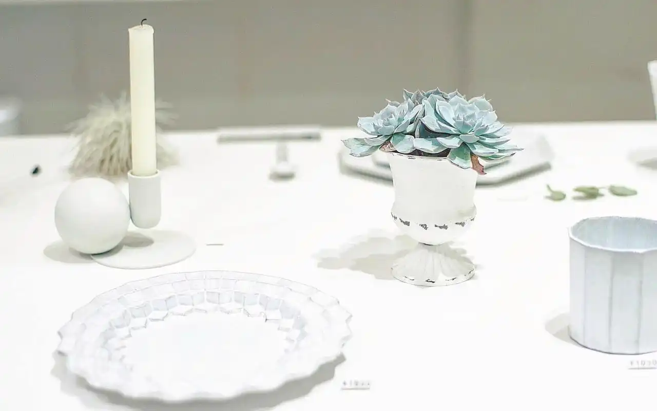 简约白色小清新静物唯美高清桌面壁纸