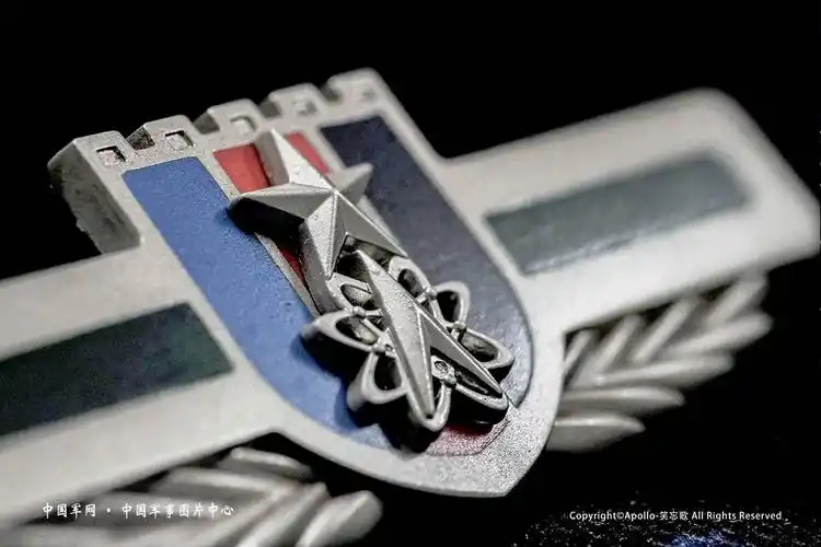 中国人民解放军战略支援部队胸标元素壁纸