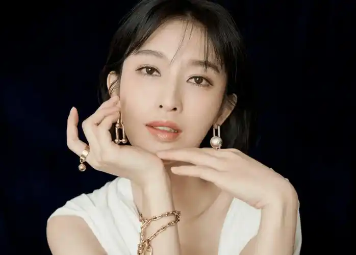 38岁张俪,才是真尤物啊!这身材谁顶得住!_魅力_气质_明星