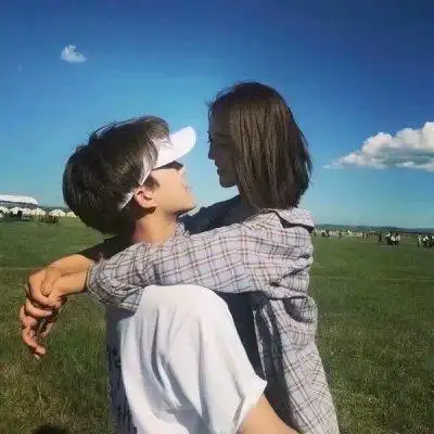 高清情侣真人头像浪漫图片 唯美情侣最新个性微信头像大全_情侣头像