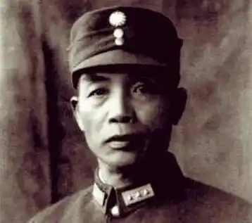 军,杨森第27集团军,胡宗南第17军团,冯治安第19军团,张自忠第27军团