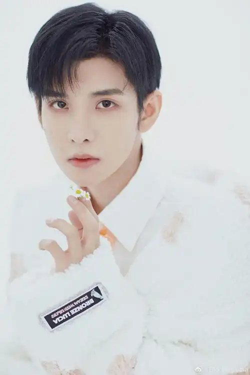 向全世界安利郑繁星##少年感