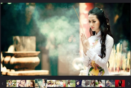 360壁纸上的萌妹子烧香美女是谁?