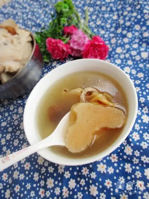 黄精猪骨汤的做法