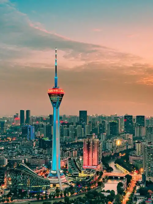 成都339熊猫电视塔一带日转夜