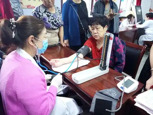 福安社区开展国家基本公共卫生服务老年人健康体检工作