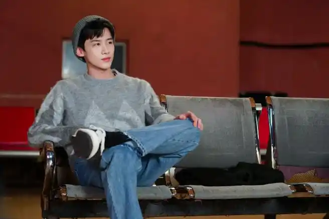 白敬亭超话08#我的助理不简单暖心收官#感谢一路以来对周老板