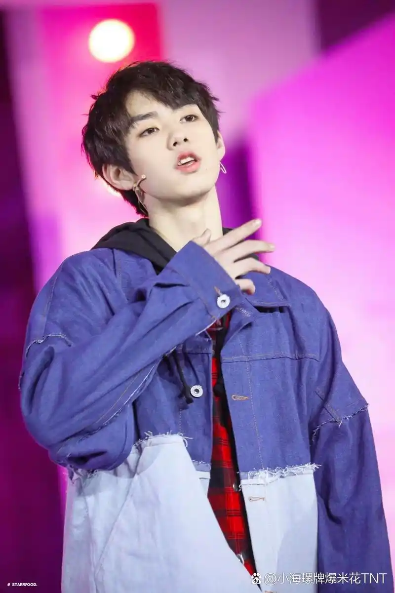 陈玺达十八岁生日快乐!(^o^)y