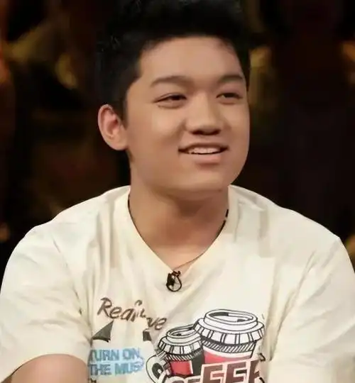 从童星到无人问津,尤浩然的问题,不只"长残了"那么简单