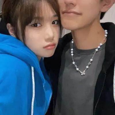 高清非主流双人情侣头像一对两张图片