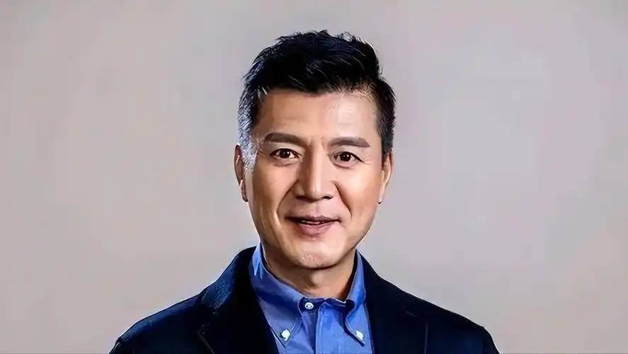 演员刘之冰:前妻拒绝复婚,带着儿子二婚娶茹萍,收获幸福_生活_工作